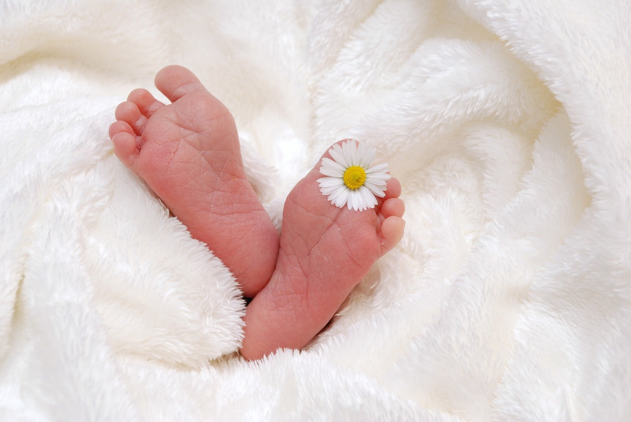 Fleece Booties: The Perfect Choice for Your Newborn's Warmth and Comfort