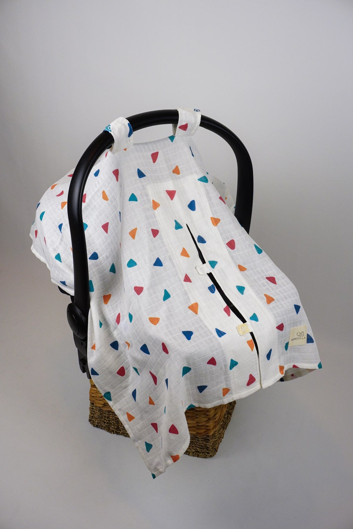 Triangle Patterned Muslin Stroller and Pushchair Cover